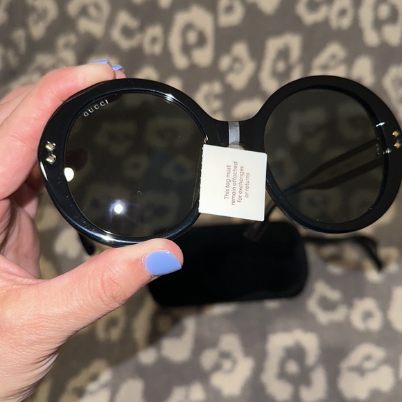 Authentic Gucci Round Sunglasses 😎 New 😍 - Picture 12 of 17